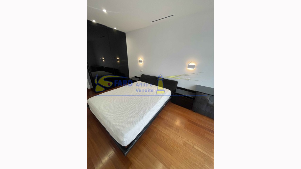 Appartamentoin Affitto, Ventimiglia - Centrale - Riferimento: a345