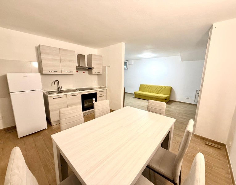 Appartamento ristrutturato sem