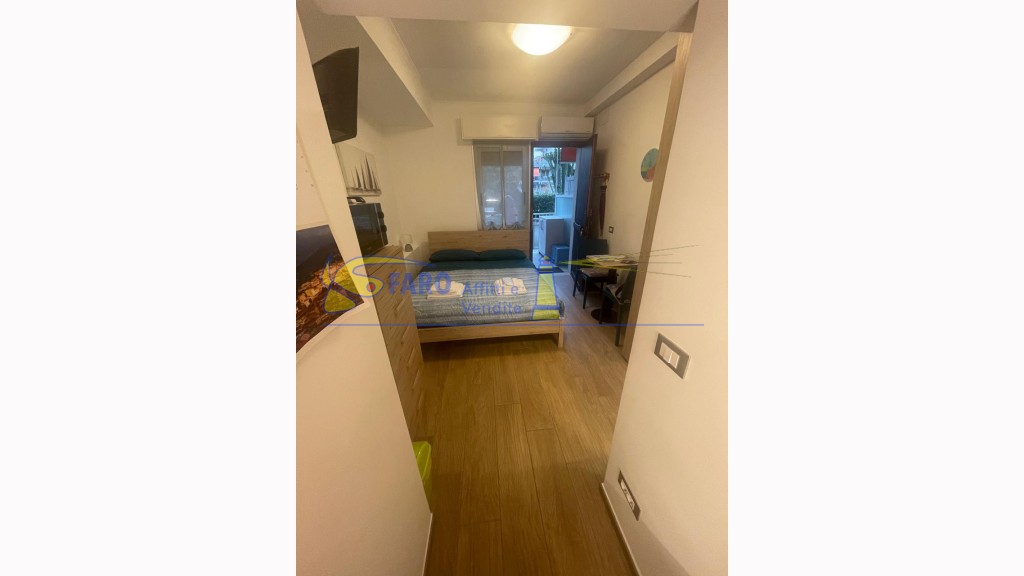 Appartamentoin Affitto, Ventimiglia - Centrale - Riferimento: at097