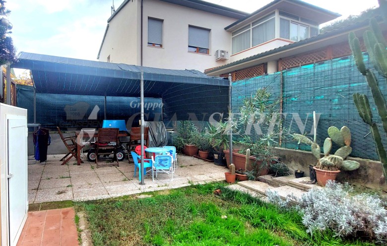 Agenzia Giansereni - 