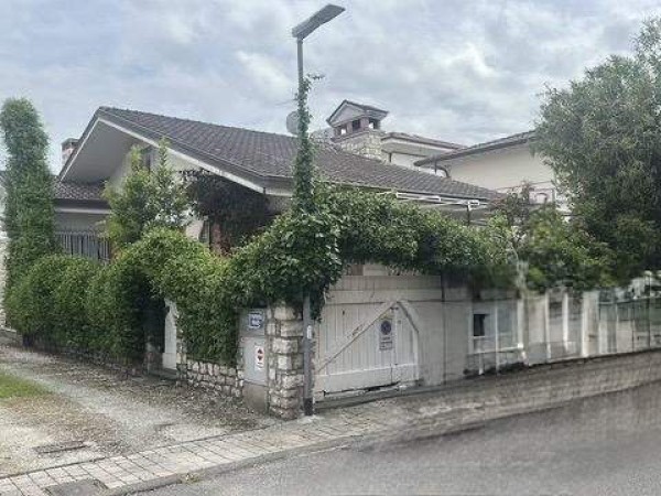 Villa Singola in vendita, Forte dei Marmi, Centro 