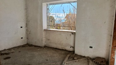 Villa Singolain Vendita, Cervaro - Riferimento: v38