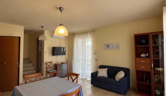 Riferimento AL302-IT046005C22QVESJXY - Appartamento Indipendente in Affitto a Lido Di Camaiore