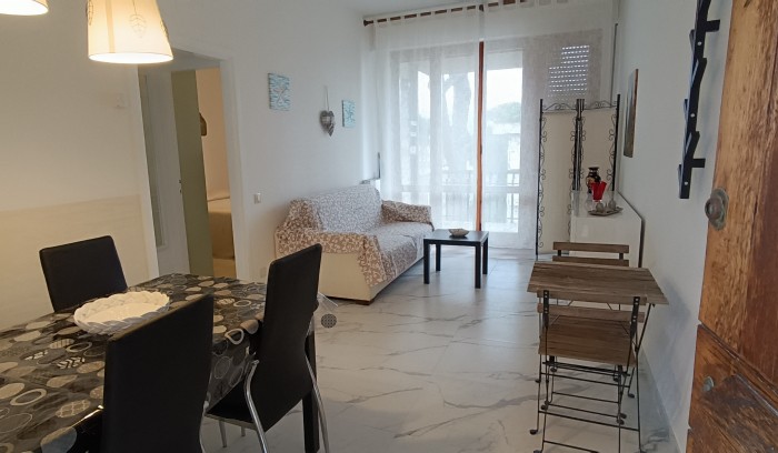 Riferimento VD596 - Appartamento in Vendita a Viareggio