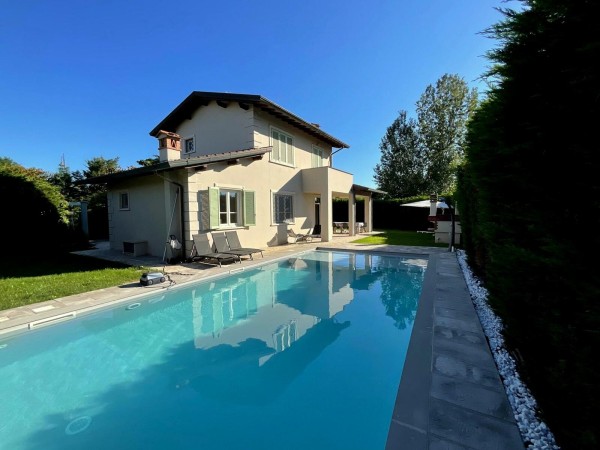 >Foto Anteprima WA 15580 - Villa Singola in Vendita a Pietrasanta