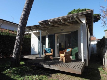 Immobile LT 408 Villino Ippocampo - Villa Singola in Affitto a Marina Di Pietrasanta