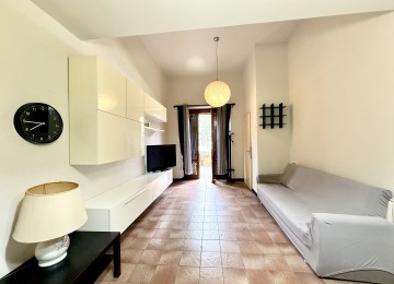 Piano terra 50 mt. Dal mare