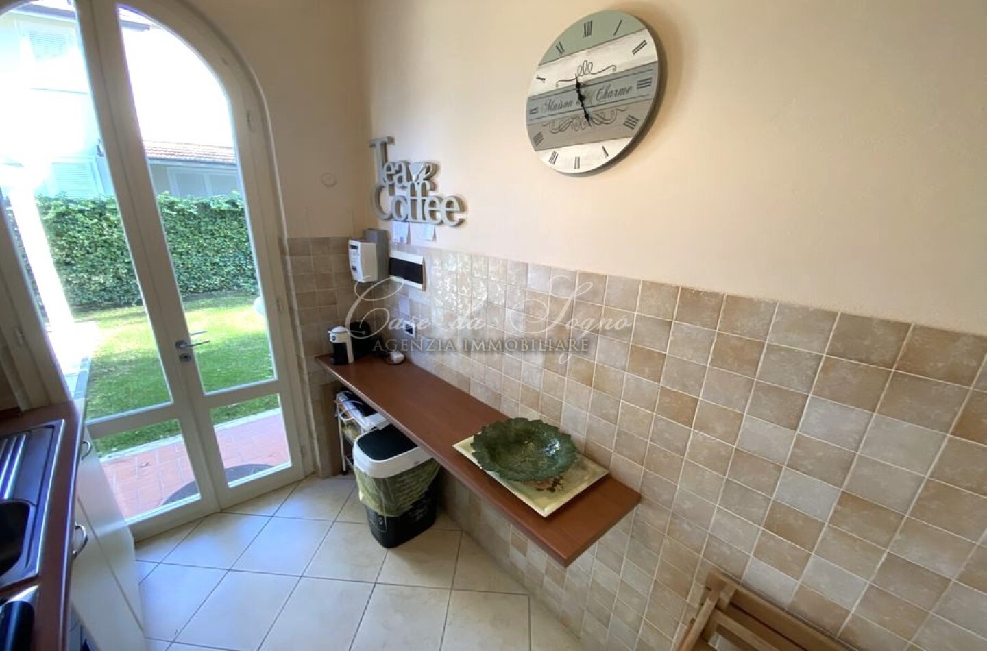 622 - cover Villa luce