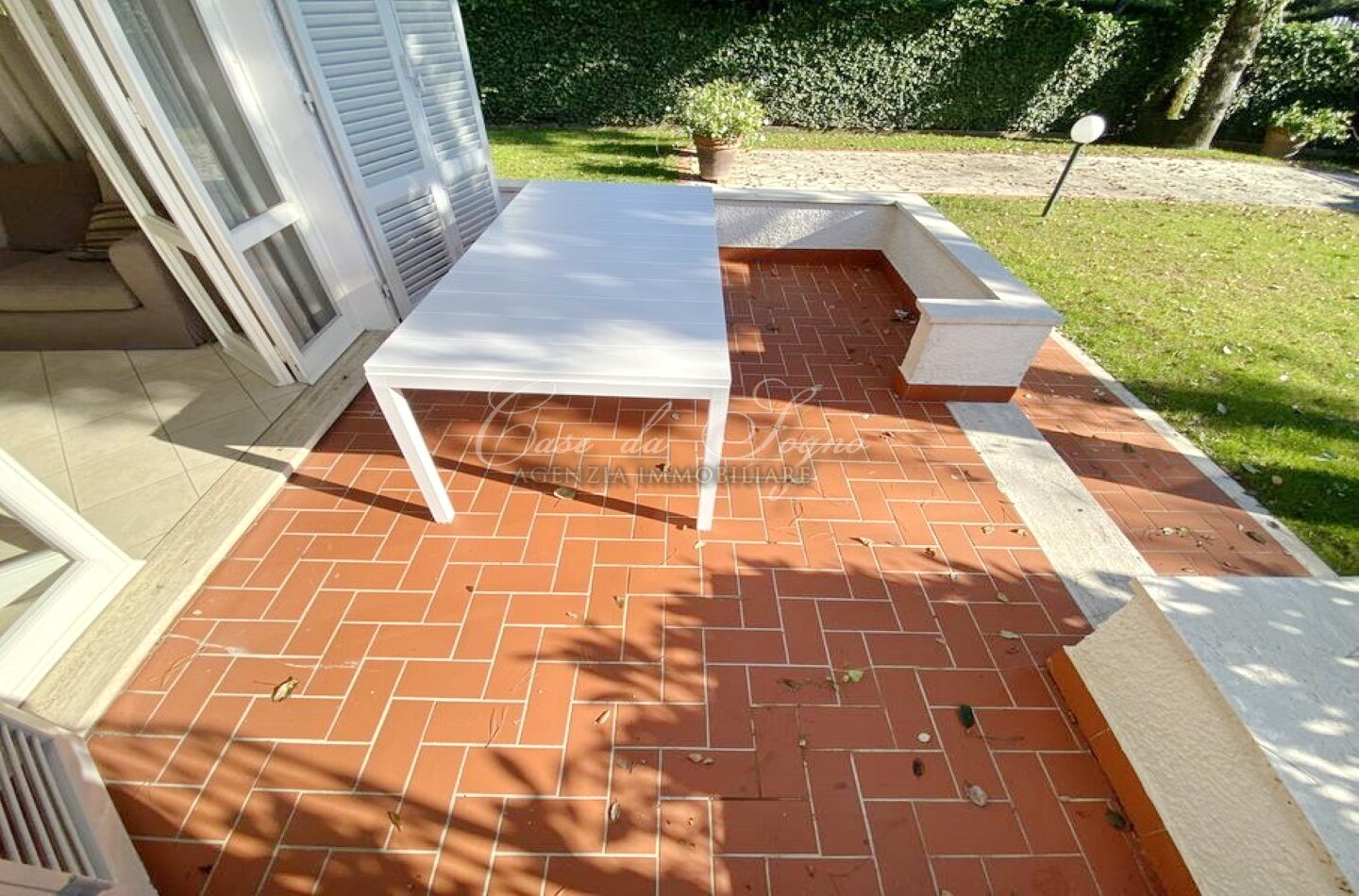 622 - cover Villa luce