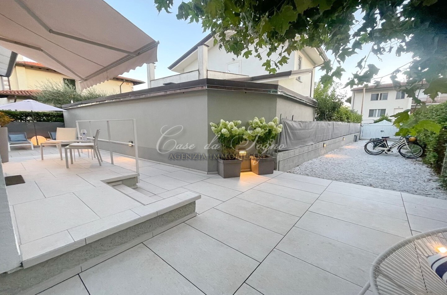 623 - cover Villa mare