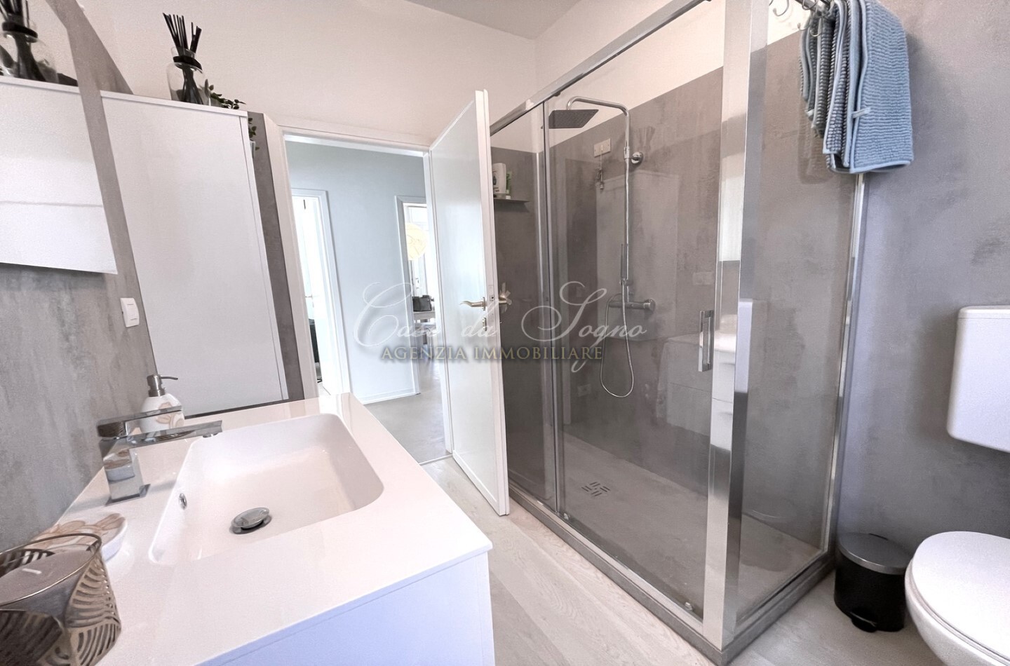 623 - cover Villa mare