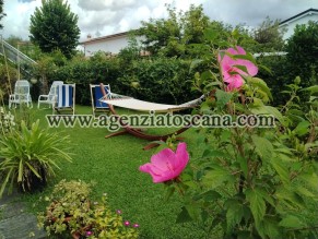 Appartamento Piano Terra Con Giardino