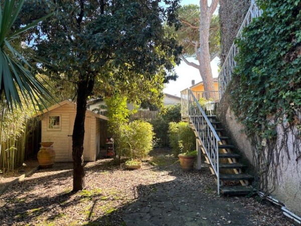 Riferimento SA0121 - apartment in Rental in Pietrasanta - Marina Di Pietrasanta