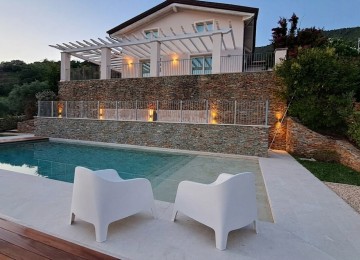 Prima collina vista mare
