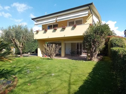Immobile WA 15585 - Villa Singola in Vendita a Marina Di Pietrasanta