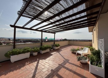 Bellissimo attico con terrazza