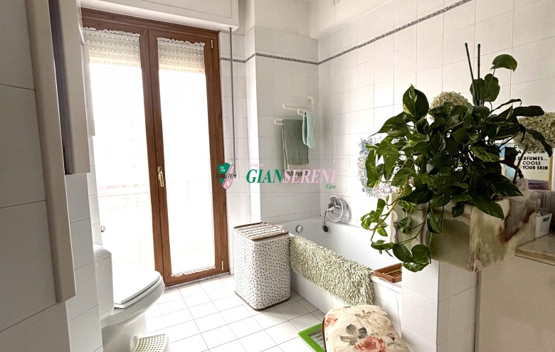 Agenzia Giansereni - 