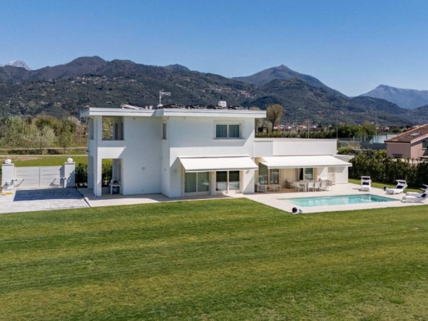Villa con Piscina in vendita, Pietrasanta 