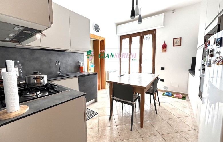 Agenzia Giansereni - 