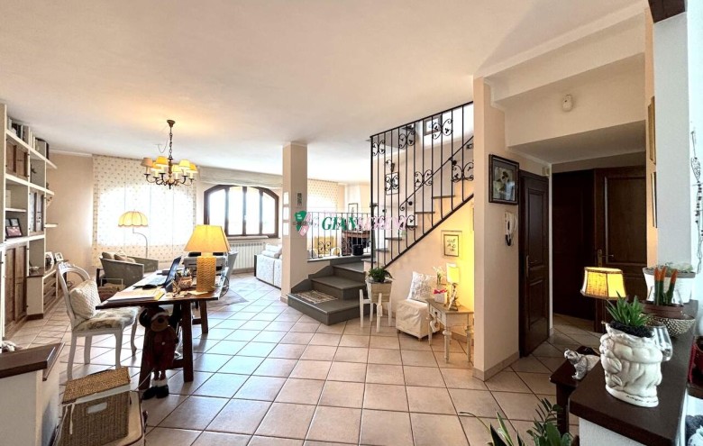 Agenzia Giansereni - 