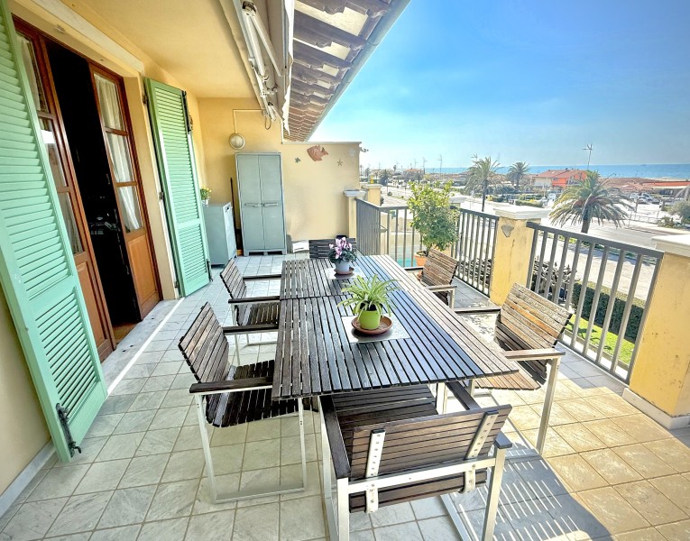 Appatamento prestigioso fronte