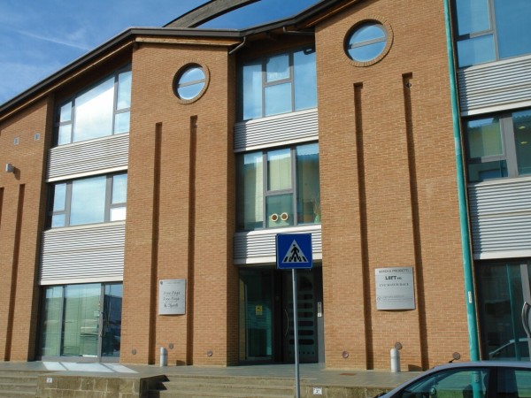 Riferimento FONDOCOMMERCIALE - Ufficio in Vendita a Grosseto