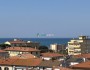 Luce, vista mare e comodità: 