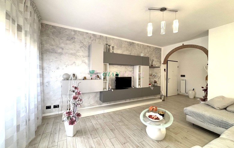 Agenzia Giansereni - 