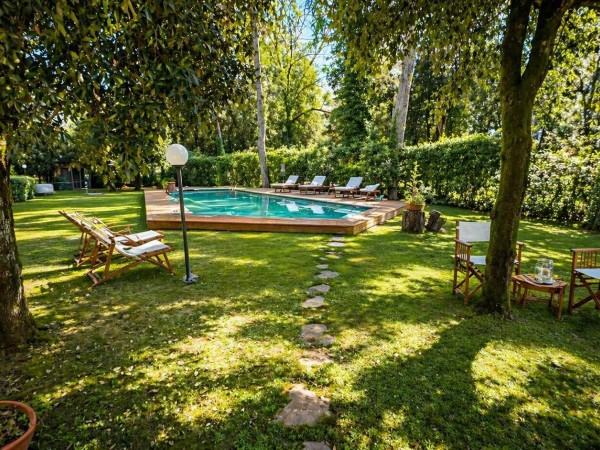 Appartamento in vendita, Forte dei Marmi, Vittoria Apuana 