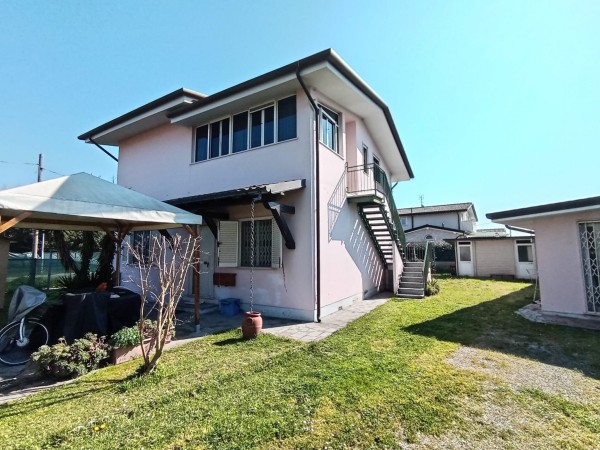 >Foto Anteprima WA 15588 - Appartamento in Vendita a Marina Di Pietrasanta