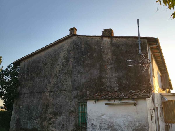 Rif. V2303 - casa semi indipendente in vendita a Viareggio | Foto 2