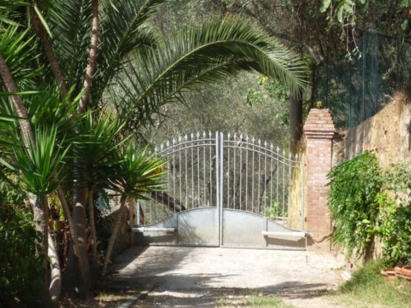 Riferimento SV123 - country house in Buying And Selling in Camaiore - Montebello