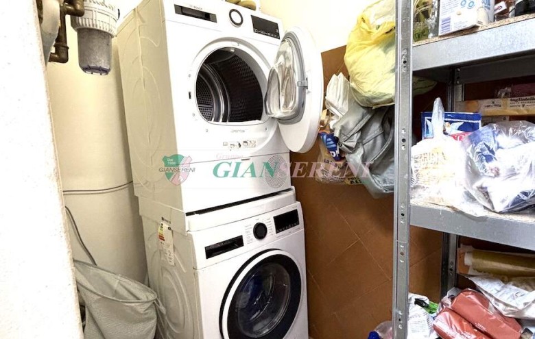 Agenzia Giansereni - 