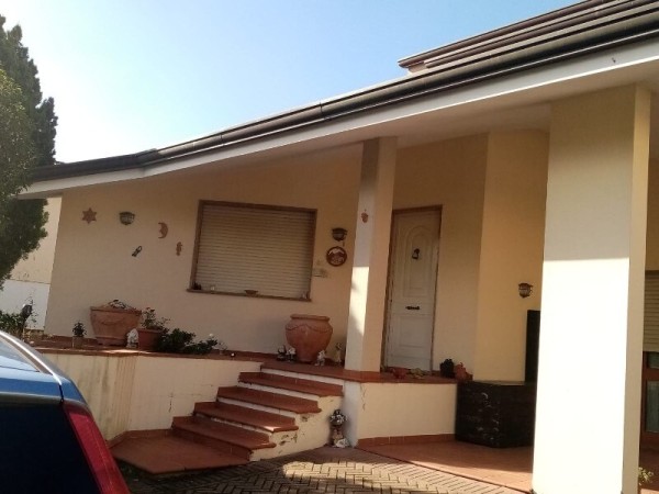 Rif. H2026 - villa in vendita a Massarosa | Foto 3