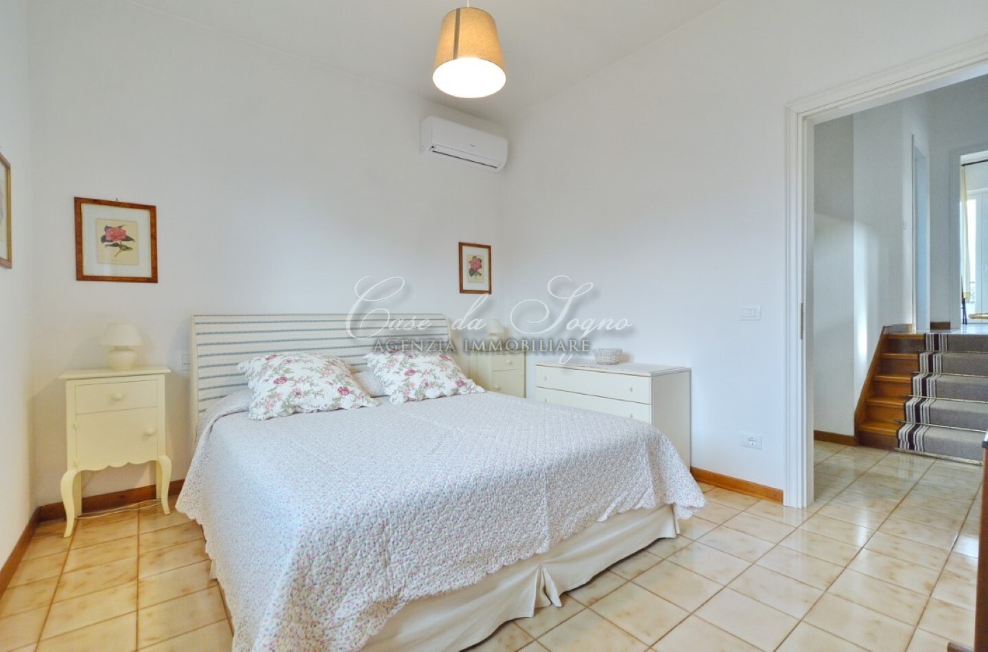 625 - cover Villa floreal