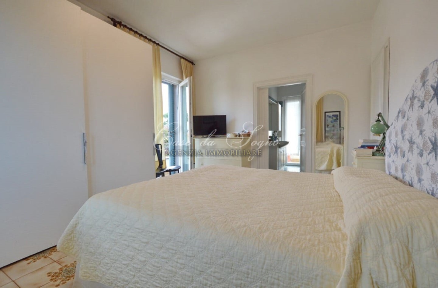 625 - cover Villa floreal