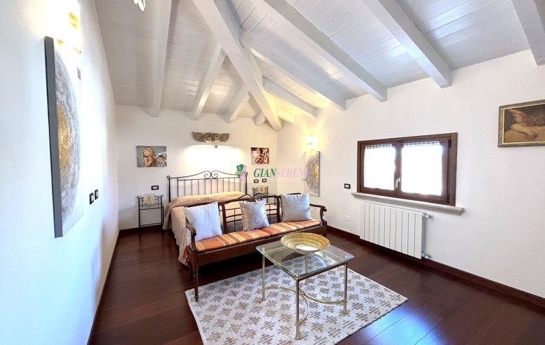 Agenzia Giansereni - 