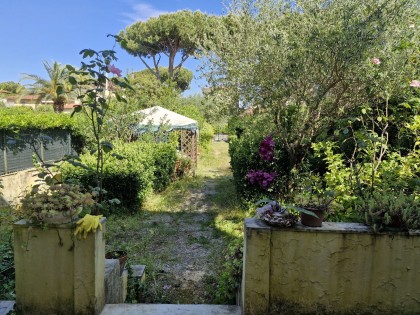 Immobile WA 15590 - Villa in Vendita a Marina Di Pietrasanta