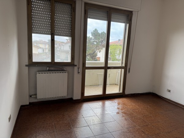 Appartamento Con 2 Camere e Po