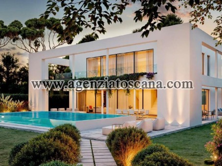 Villa Con Piscina Prossima Costruzione