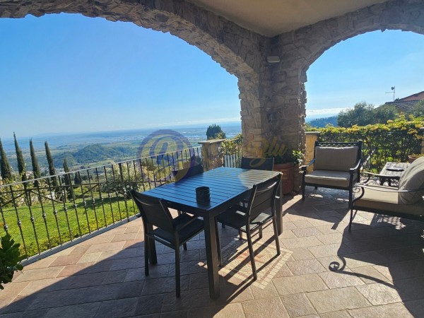 Riferimento MASCORV159 - Villa Singola in Vendita a Corsanico/bargecchia