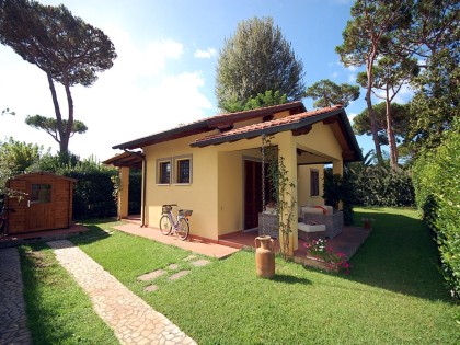 Immobile WA 15592 - Villa Singola in Vendita a Marina Di Pietrasanta