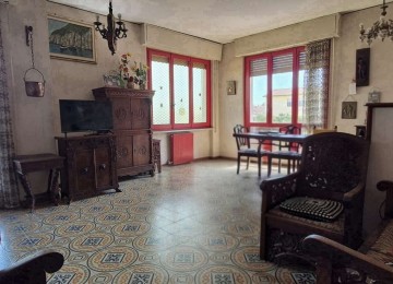 Marina di Massa - Vendesi appa