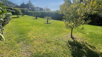 Appartamento Indipendentein Vendita, Ventimiglia - Latte - Centrale - Riferimento: v126