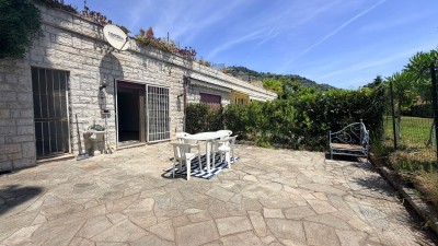 Appartamento Indipendentein Vendita, Ventimiglia - Latte - Centrale - Riferimento: v126