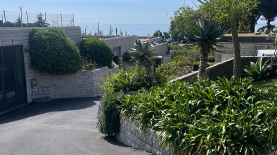 Appartamento Indipendentein Vendita, Ventimiglia - Latte - Centrale - Riferimento: v126