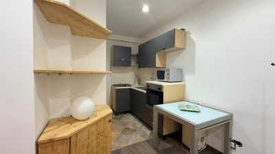 Appartamento Indipendentein Vendita, Ventimiglia - Latte - Centrale - Riferimento: v126