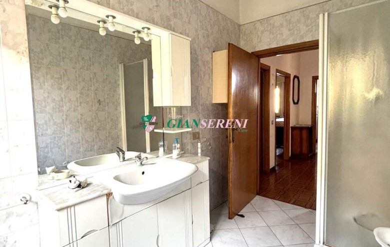 Agenzia Giansereni - 