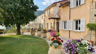 Casa Indipendentein Affitto, Ventimiglia - Latte - Riferimento: a352