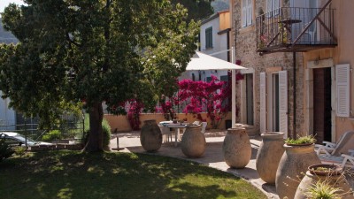 Casa Indipendentein Affitto, Ventimiglia - Latte - Riferimento: a352